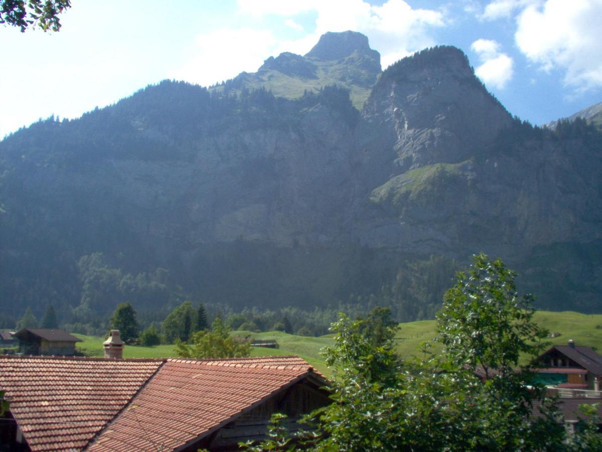 Ferienwohnung Lindenheim Kandersteg Luaran gambar