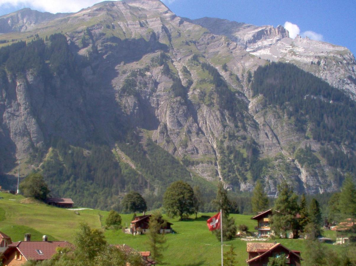 Ferienwohnung Lindenheim Kandersteg Luaran gambar